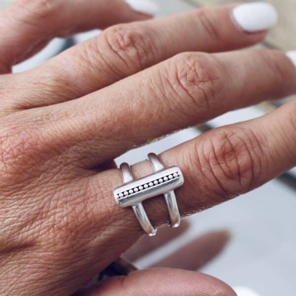 Γυναικείο δαχτυλίδι (R-009)